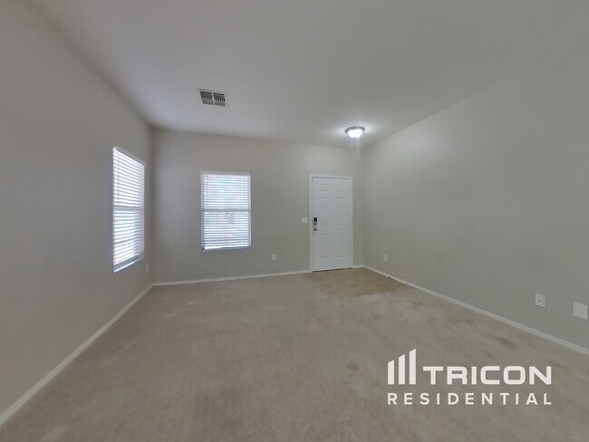 Foto del edificio - 9725 W Florence Ave