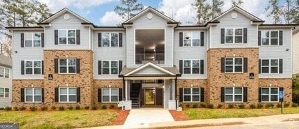 Building Photo - 3301 Fairington Village Dr