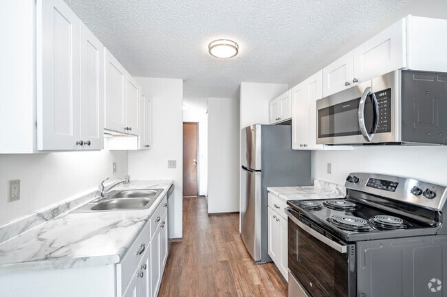 White Bear Royal - Cocina de 2BR 1,5 bá - 1.000 m2 - Cocina - White Bear Royal