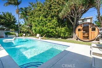 Building Photo - 820 Presidio Dr