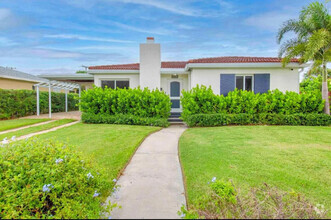 Building Photo - 247 Bloomfield Dr