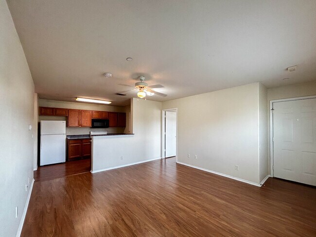 Photo - Centennial Apartments