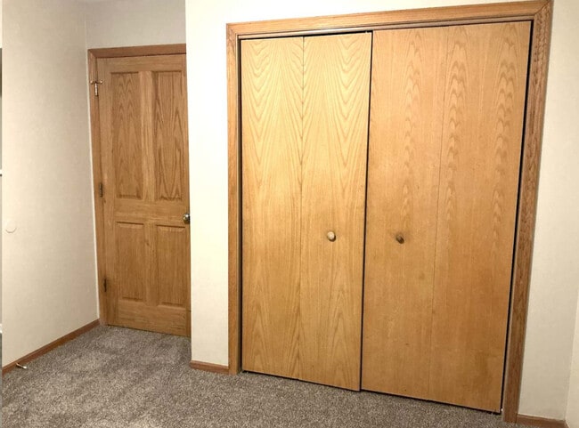 Foto del edificio - 3248 N Newcastle Ave