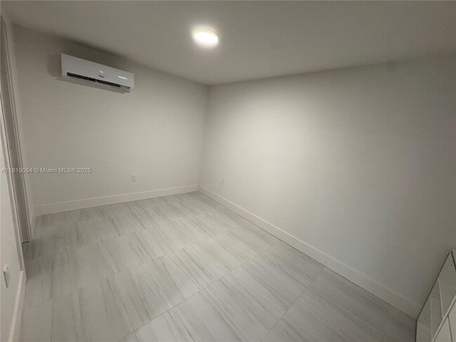 Foto del edificio - 340 E 57th St