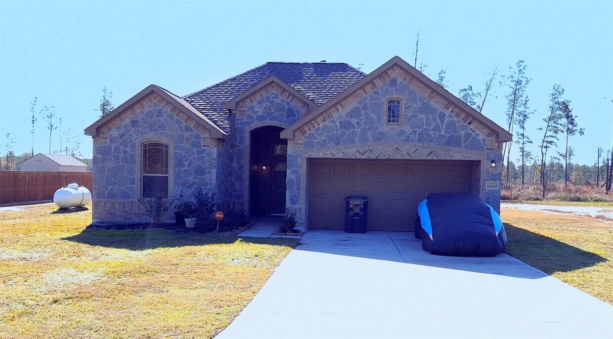 Foto principal - 11263 White Rock Rd