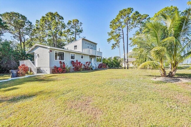 Foto del edificio - 17852 94th St N