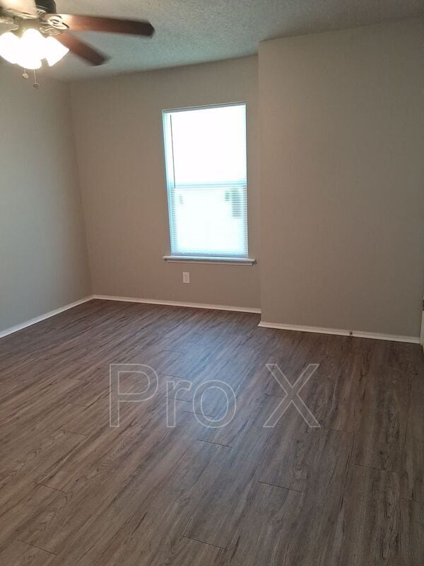 Photo - 518 N Betty Jo Dr House