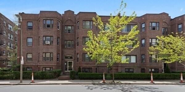 Foto del edificio - 100 Washington St
