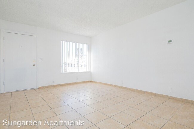 Building Photo - 1 br, 1 bath Apartment - 3570 Geist Ave 10...