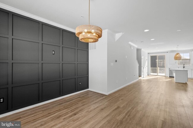 Building Photo - 257 Redpoll Alley