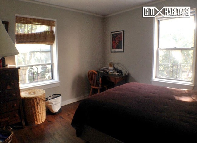 Building Photo - 5503 31st Ave