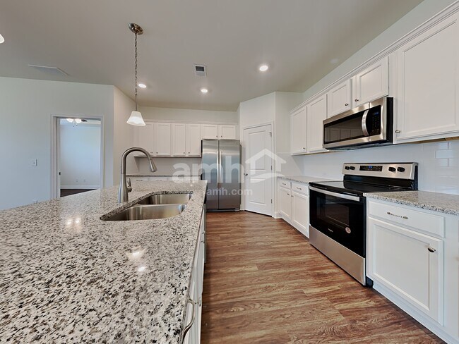Foto del edificio - 2854 Chapel Hill Rd