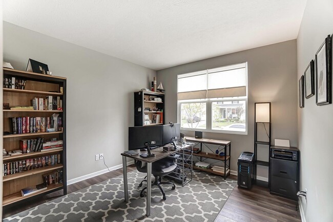 Foto del edificio - 6407 Low Tide Wy