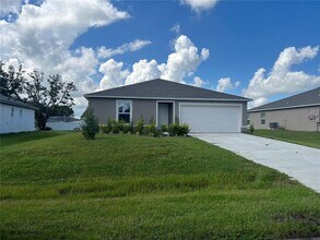 Building Photo - 114 Sparrow Ct