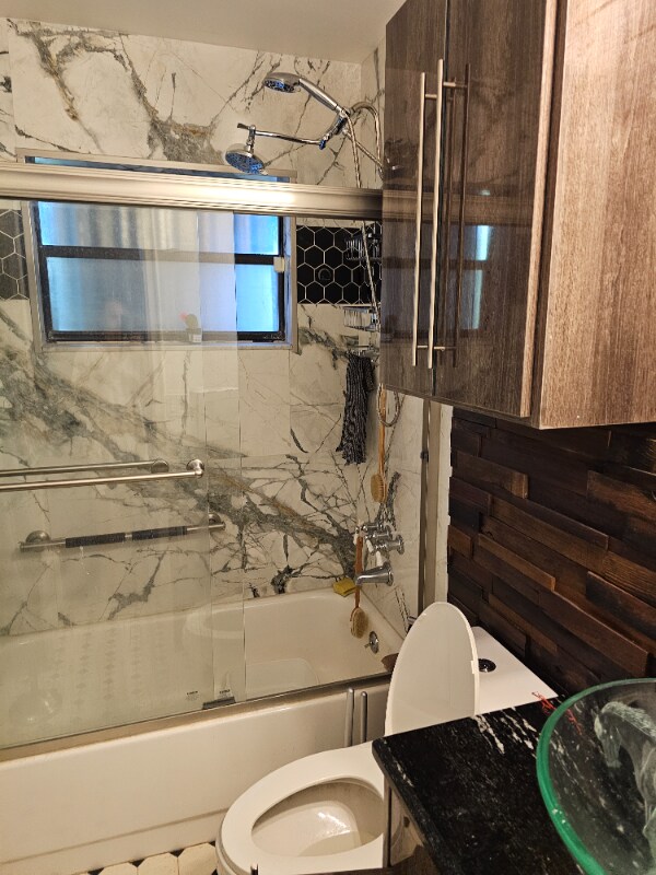 Building Photo - 3108 P Ln