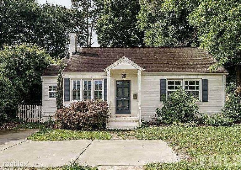 Primary Photo - 2 br, 1 bath House - 620 E Whitaker Mill Rd
