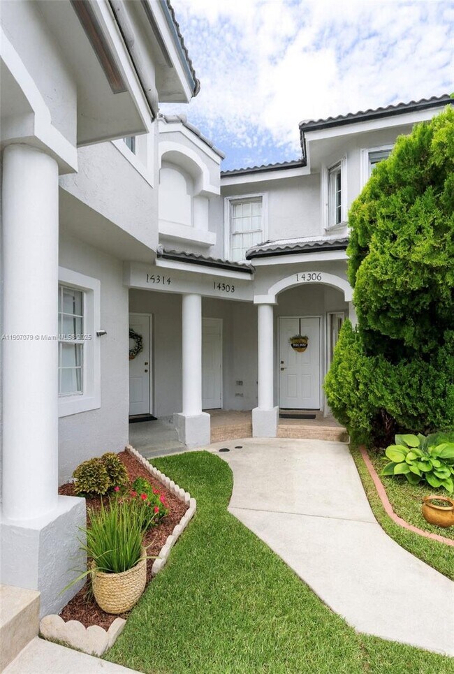 Foto del edificio - 14308 SW 120th Ct