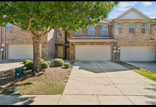 Building Photo - 2653 Jacobson Dr
