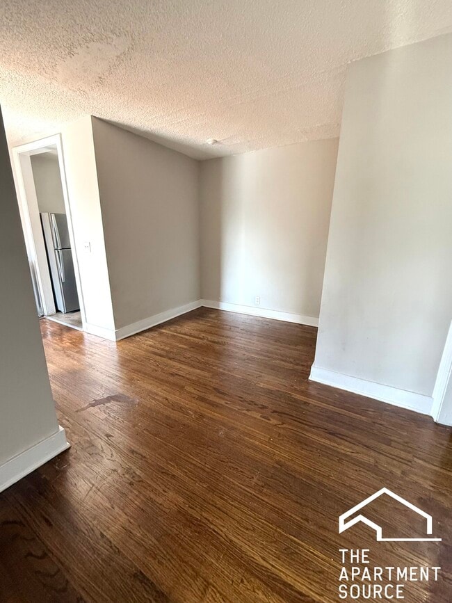 Foto del edificio - 6959 S Paxton Ave