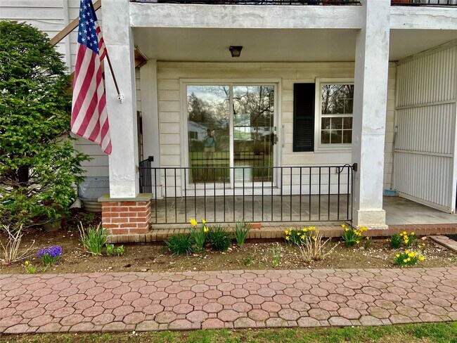 Building Photo - 55075 NY-25