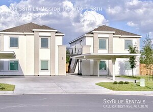 Building Photo - 7706 N 58th Ln