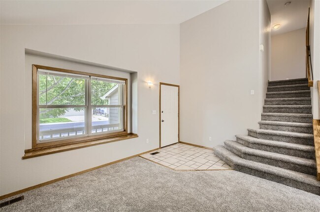 Foto del edificio - Spacious NW Longmont Home