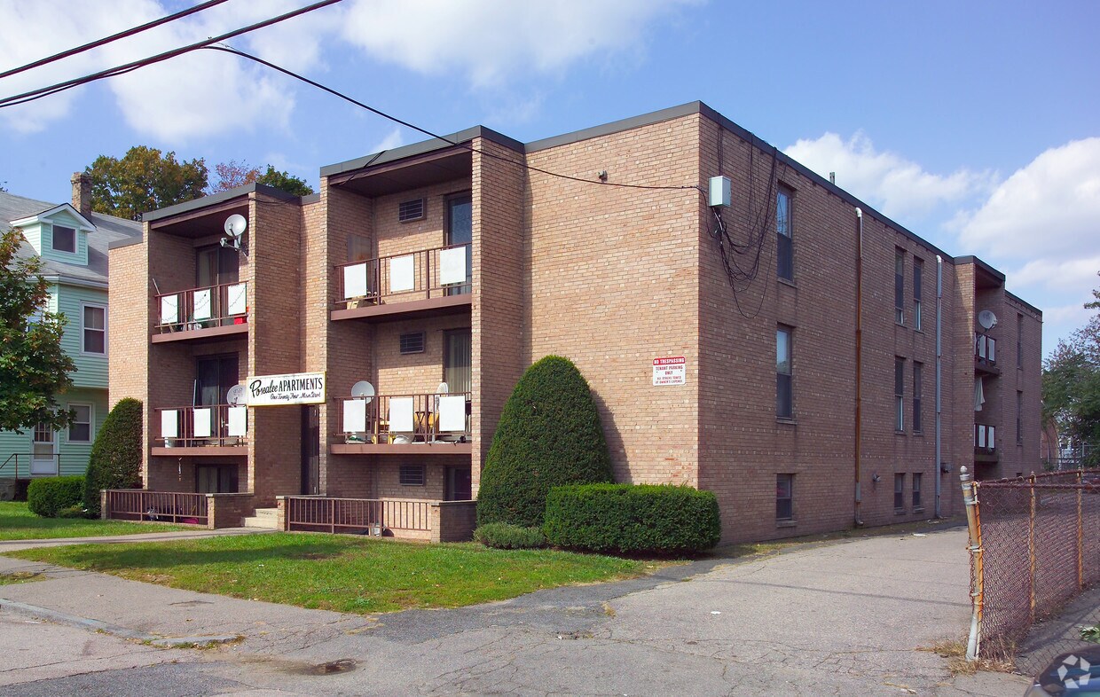 Primary Photo - Posalee Apartments