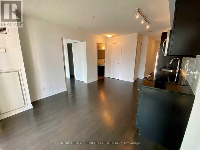 Photo du bâtiment - 126 Simcoe St