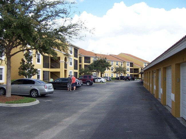 Foto del edificio - 7960 Preserve Cir