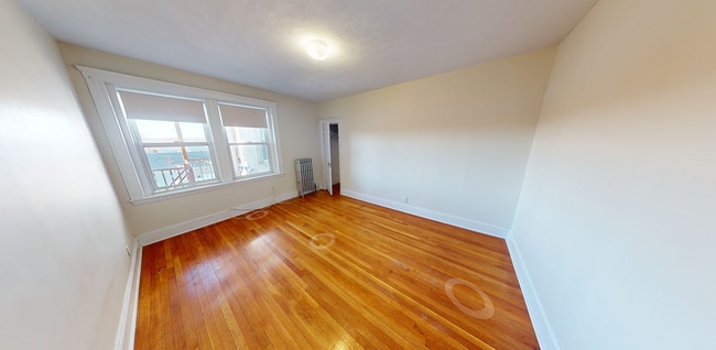 Building Photo - 116 Washington St