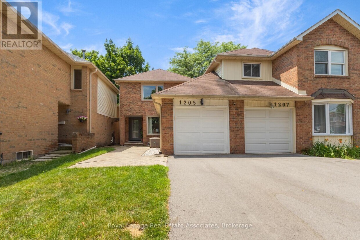 Photo principale - 1205 Potters Wheel Crescent