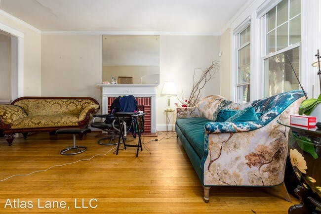 Foto del edificio - 3 br, 1.5 bath House - 4841 Illinois Ave NW