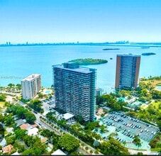 Building Photo - 780 NE 69th St