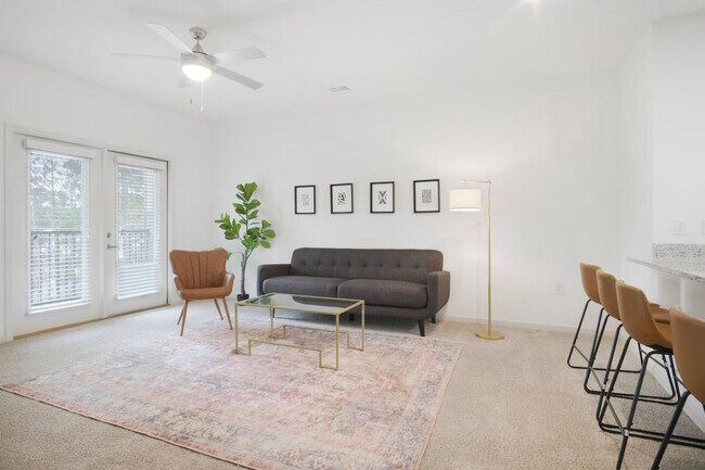 Building Photo - 8325 Coventry Ct