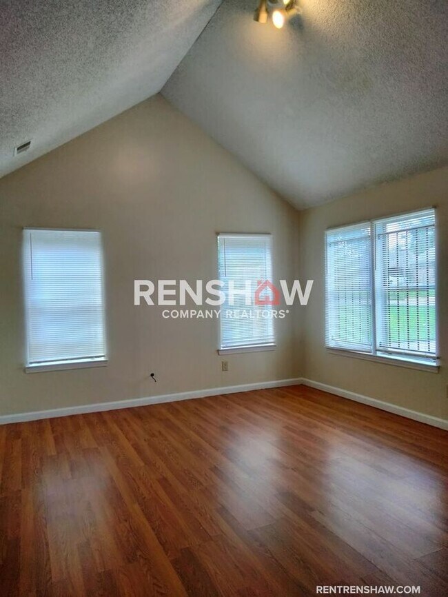 Building Photo - 5266 Bitter Creek Dr. Home For Rent In Nor...