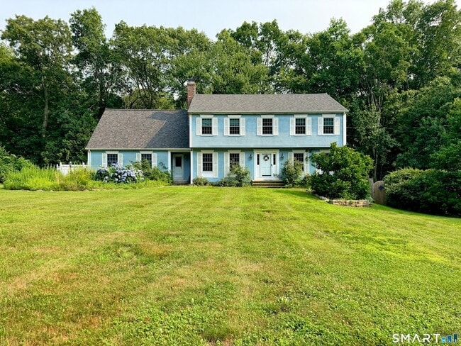 Building Photo - 22 Hyde Park Dr