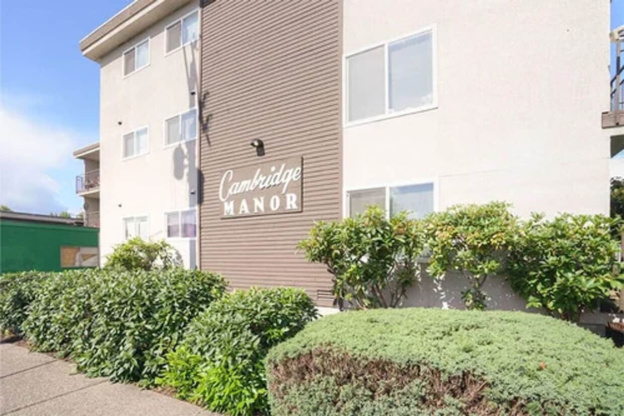 Building Photo - Cambridge Manor Apartments
