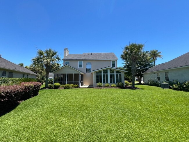 Building Photo - 4 Bedroom 2.5 Bath House in Park West - Mo...