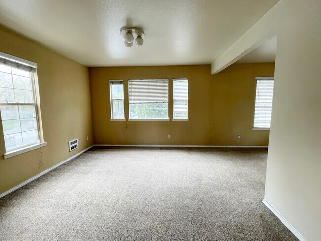 Foto del edificio - 1000 NE B St