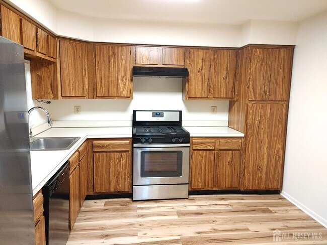 Building Photo - 280 Willowbrook Dr