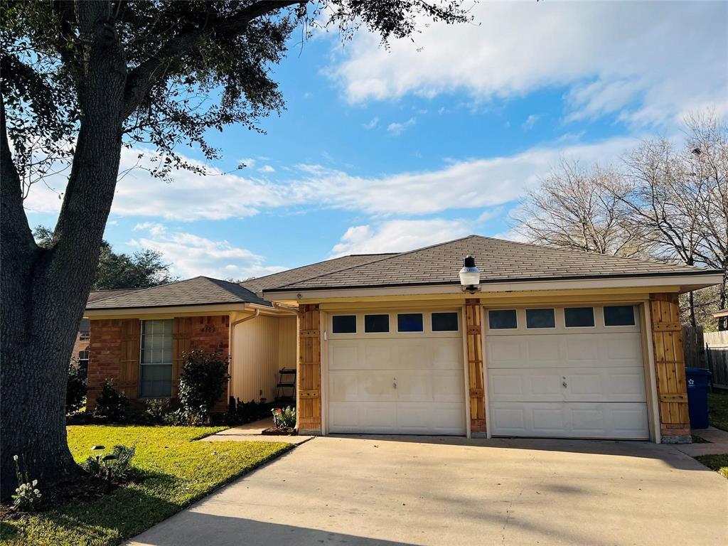Foto principal - 4103 Brumbelow St