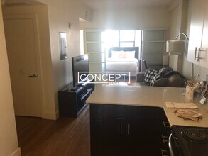 Building Photo - 8 Winter St