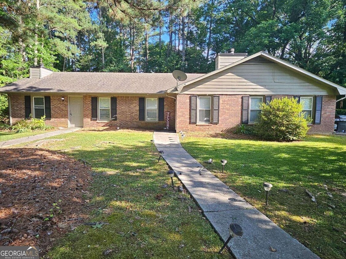 120 Chase Ct, Fayetteville, GA 30214 Townhome Rentals in Fayetteville