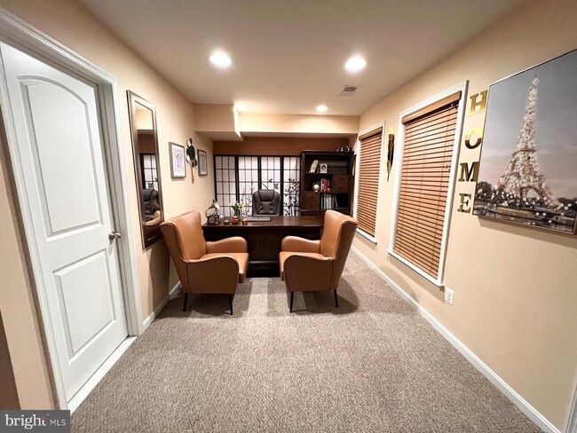 Building Photo - 1604 Sebring Ct