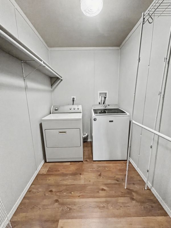 Foto del edificio - 230 FM1283