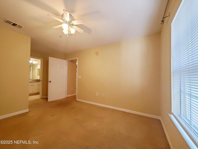 Building Photo - 3591 Kernan Blvd S