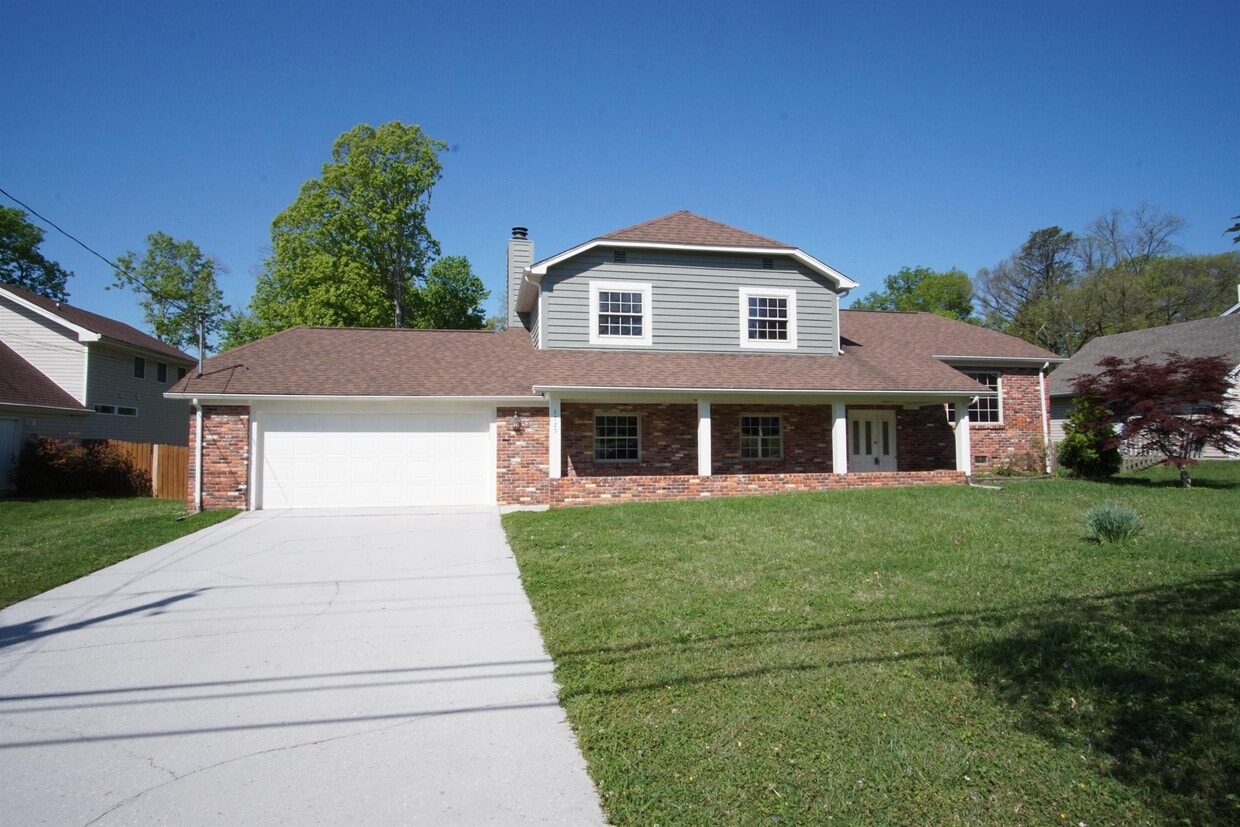 1725 Dunraven Dr, Knoxville, TN 37922 House Rental in Knoxville, TN