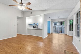 Building Photo - 9902 Brasher Dr