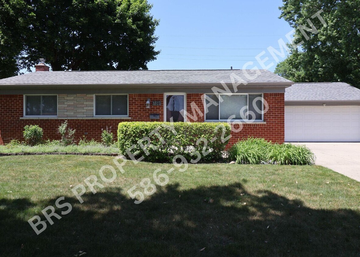 Foto principal - Charming 3 Bedroom 1.5 Bathroom Ranch.