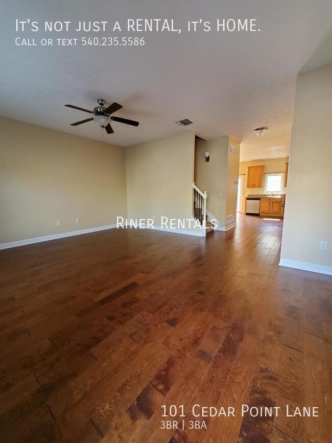 Foto del edificio - 101 Cedar Point Ln